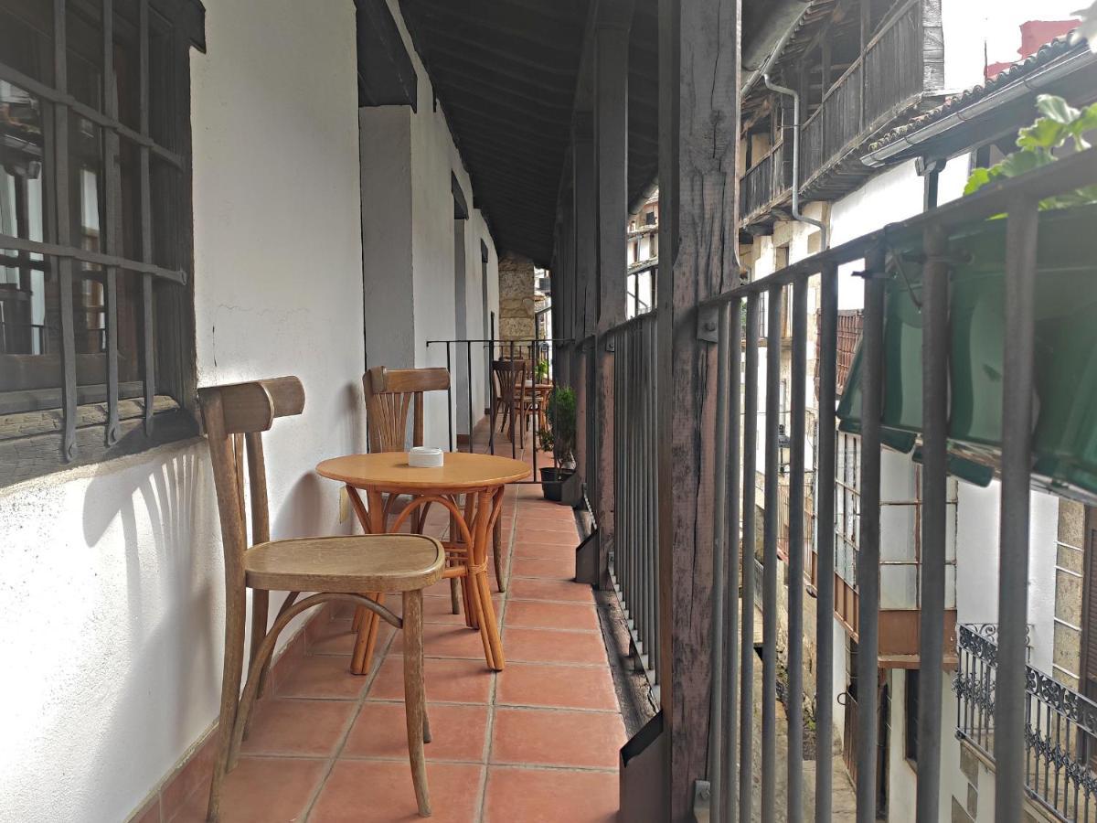 Posada De Candelario Hotel Exterior photo